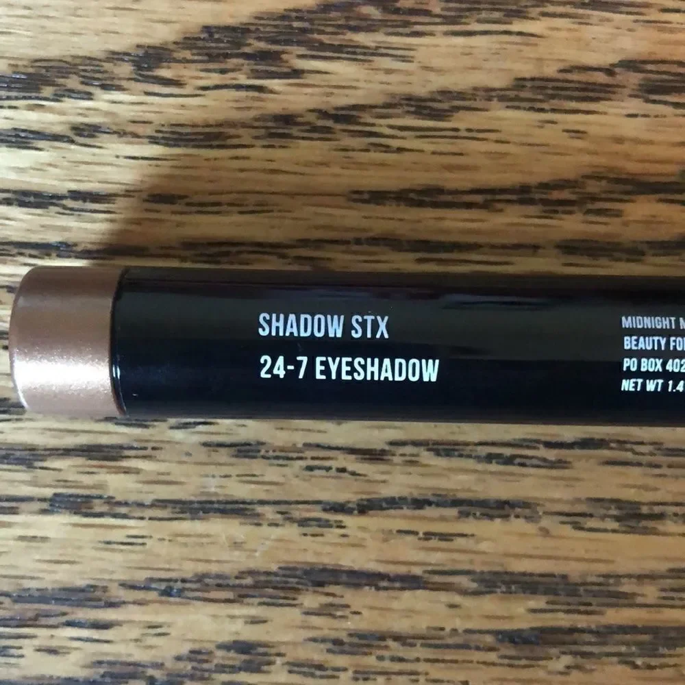 SHADOW STX | 24-7 EYESHADOW 2 colors NeW Ipsy bag